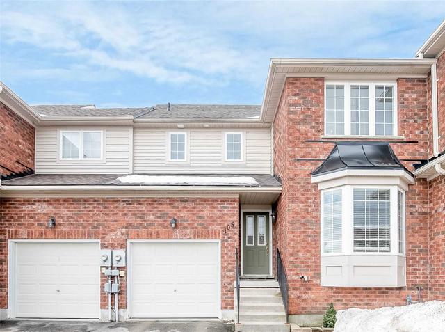 105 Thrushwood Dr, House attached with 3 bedrooms, 3 bathrooms and 2 parking in Barrie ON | Image 1