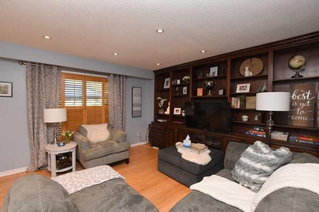 2520 Spruce Needle Dr, House semidetached with 4 bedrooms, 3 bathrooms and 2 parking in Mississauga ON | Image 40