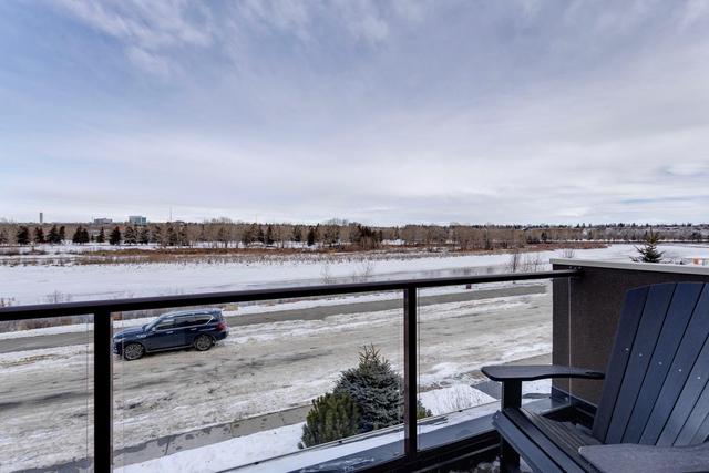 2233 8 Avenue Se, House detached with 4 bedrooms, 3 bathrooms and 2 parking in Calgary AB | Image 27
