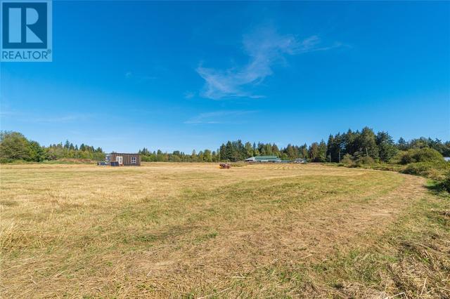 3155 Grant Rd, House detached with 2 bedrooms, 1 bathrooms and 10 parking in Comox Valley A BC | Image 55