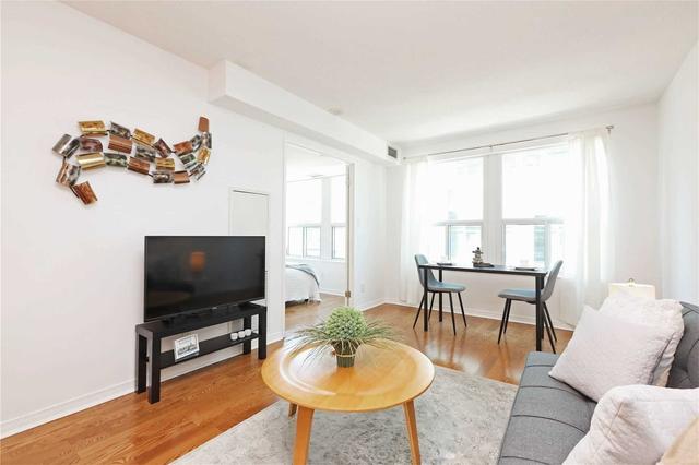 812 - 230 King St E, Condo with 1 bedrooms, 1 bathrooms and 1 parking in Toronto ON | Image 13