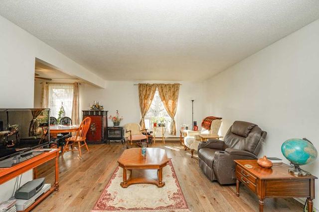 208 William St N, House detached with 3 bedrooms, 1 bathrooms and 5 parking in Kawartha Lakes ON | Image 15