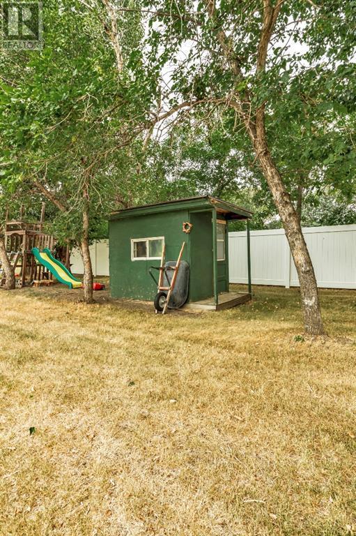 14, - 3008 Township Road 115a, House detached with 5 bedrooms, 2 bathrooms and 6 parking in Cypress County AB | Image 43