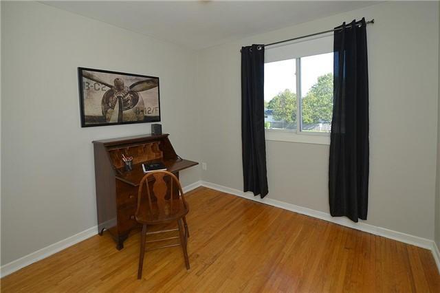 40 - 43 Nadia Pl, Townhouse with 4 bedrooms, 2 bathrooms and 1 parking in Oakville ON | Image 12