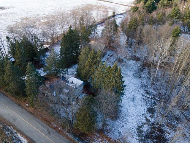 1246 Woito Station Road, House detached with 4 bedrooms, 2 bathrooms and 10 parking in Laurentian Valley ON | Image 4