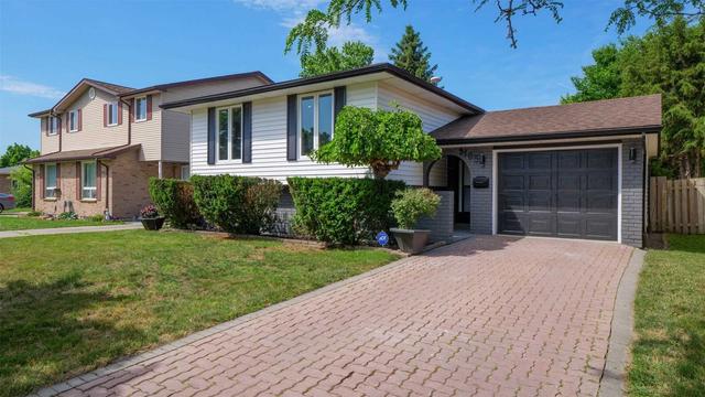 3195 Conservation Dr, House detached with 3 bedrooms, 2 bathrooms and 3 parking in Windsor ON | Image 1