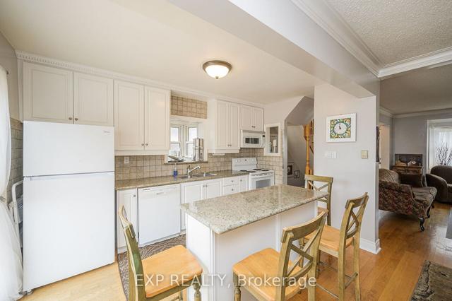 497 Donlands Ave, House detached with 3 bedrooms, 2 bathrooms and 3 parking in Toronto ON | Image 4
