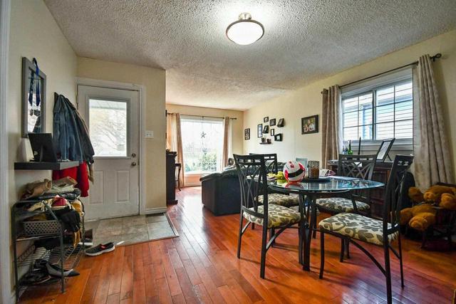 20 Birch Cres, House detached with 3 bedrooms, 2 bathrooms and 2 parking in Ajax ON | Image 3