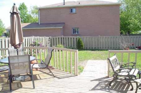 99 Radford Dr, House detached with 3 bedrooms, 2 bathrooms and 4 parking in Ajax ON | Image 9