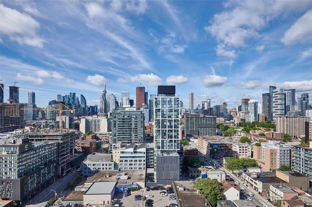 2002 - 120 Parliament St, Condo with 2 bedrooms, 1 bathrooms and 0 parking in Toronto ON | Image 17