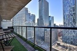1701 - 290 Adelaide St W, Condo with 2 bedrooms, 1 bathrooms and 1 parking in Toronto ON | Image 17