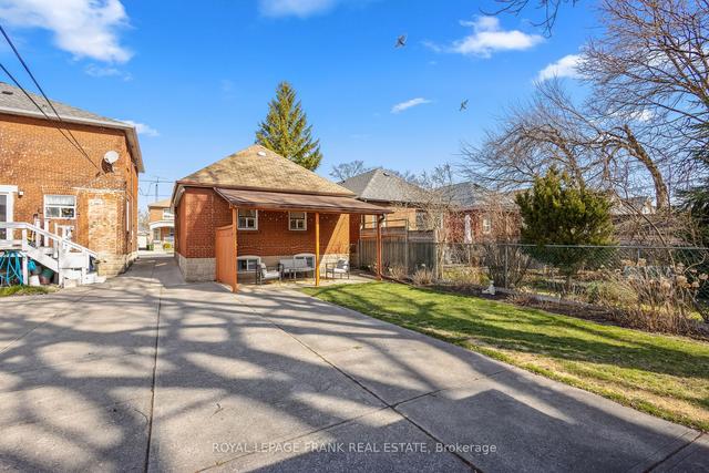 275 Mortimer Ave, House detached with 3 bedrooms, 2 bathrooms and 3 parking in Toronto ON | Image 30