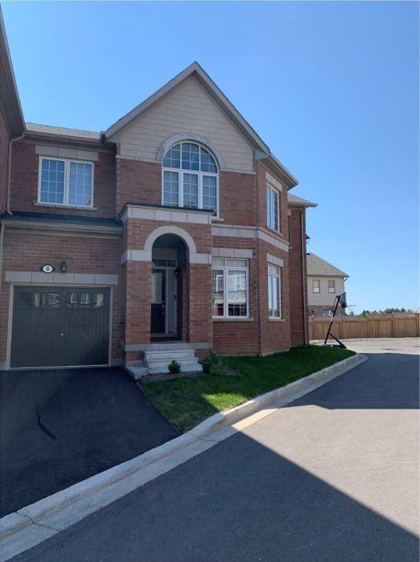 9 - 172 Parkinson Cres, House attached with 3 bedrooms, 3 bathrooms and 3 parking in Orangeville ON | Image 1