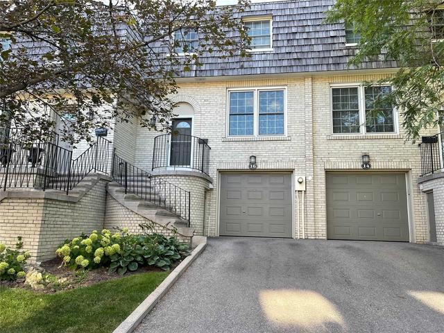 16 Stonedale Plwy, Townhouse with 3 bedrooms, 3 bathrooms and 2 parking in Toronto ON | Image 1