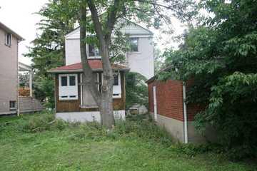 547 Melrose Ave N, House detached with 3 bedrooms, 1 bathrooms and 8 parking in Toronto ON | Image 4