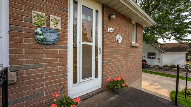 249 Elgin St, House detached with 3 bedrooms, 1 bathrooms and 4 parking in Brantford ON | Image 28