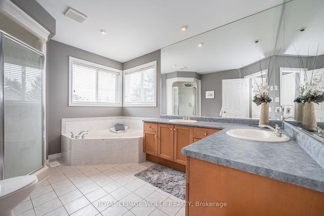 578 Eastbridge Blvd, House detached with 3 bedrooms, 4 bathrooms and 4 parking in Waterloo ON | Image 15