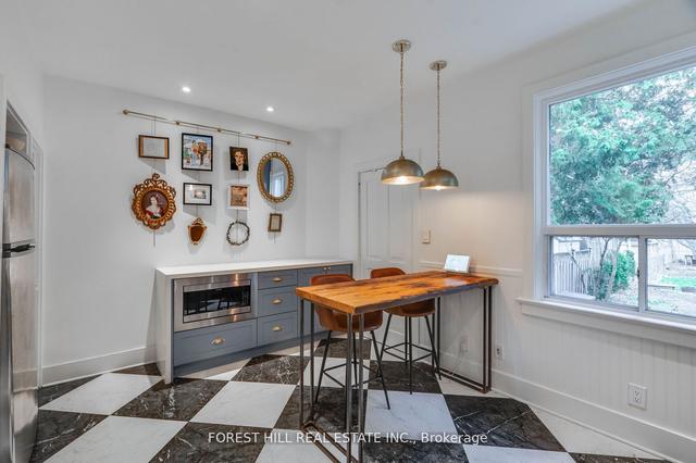 439 Pacific Ave, House semidetached with 3 bedrooms, 3 bathrooms and 0 parking in Toronto ON | Image 4