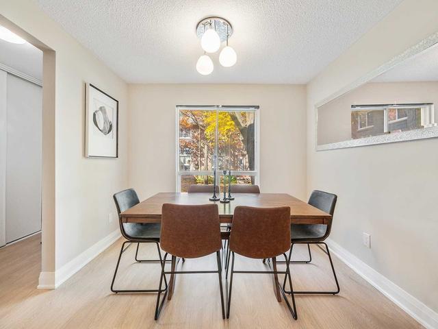 14 Rock Fern Way, Townhouse with 3 bedrooms, 2 bathrooms and 1 parking in Toronto ON | Image 37