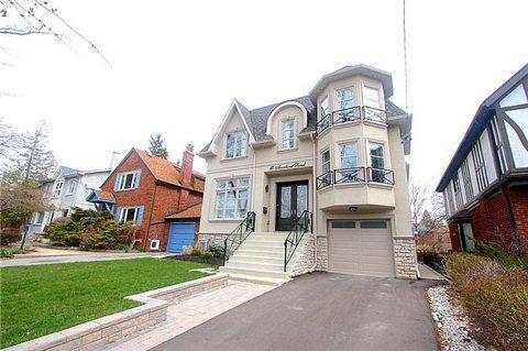 15 Avonhurst Rd, House detached with 4 bedrooms, 5 bathrooms and 2 parking in Toronto ON | Image 1