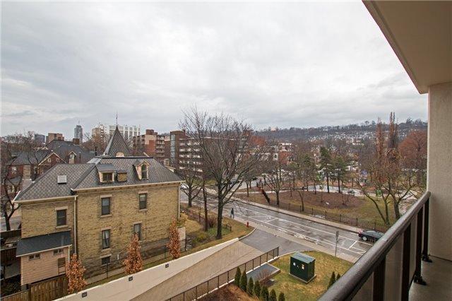 404 - 90 Charlton Ave W, Condo with 1 bedrooms, 1 bathrooms and 1 parking in Hamilton ON | Image 12