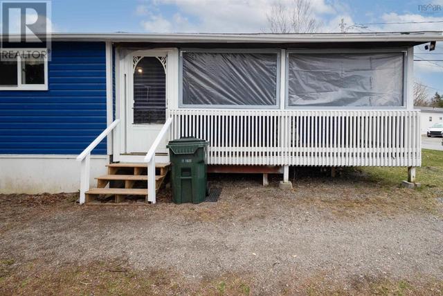 14 First Street, House detached with 3 bedrooms, 1 bathrooms and null parking in Cape Breton NS | Image 5