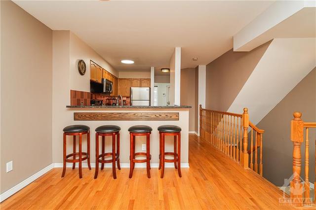 i - 108 Centrepointe Drive, House attached with 2 bedrooms, 2 bathrooms and 1 parking in Ottawa ON | Image 8