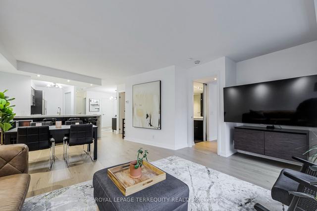 307 - 3 Mcalpine St, Condo with 1 bedrooms, 2 bathrooms and 1 parking in Toronto ON | Image 11