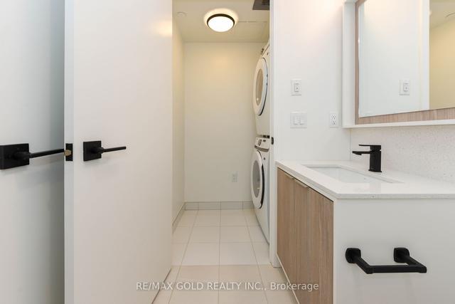 420 - 36 Zorra St N, Condo with 2 bedrooms, 2 bathrooms and 1 parking in Toronto ON | Image 30