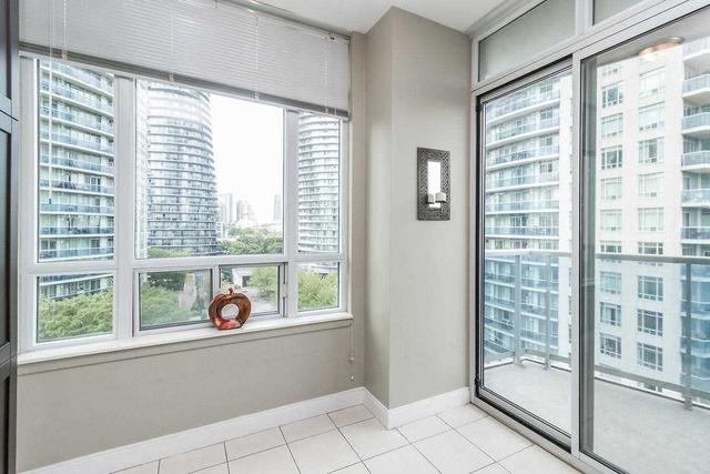 809 - 90 Absolute Ave, Condo with 2 bedrooms, 2 bathrooms and 1 parking in Mississauga ON | Image 14