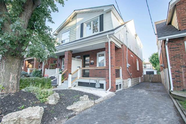 767 Sammon Ave, House semidetached with 3 bedrooms, 2 bathrooms and 2 parking in Toronto ON | Image 5