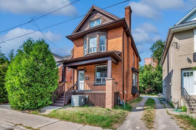 746 King St W, House detached with 4 bedrooms, 3 bathrooms and 3 parking in Hamilton ON | Image 9