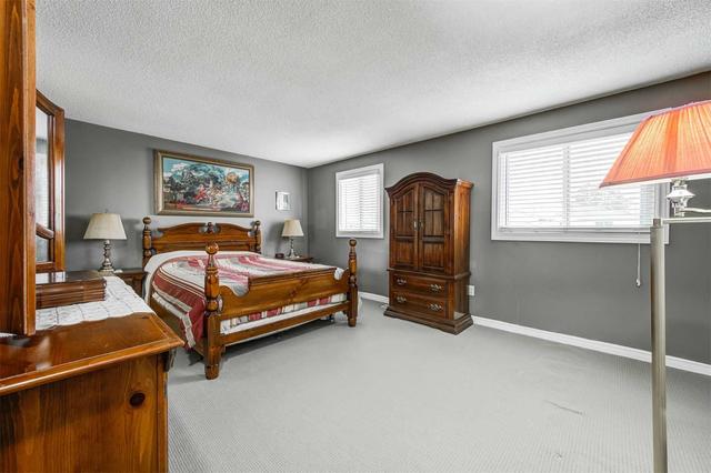 1675 Upper Gage Ave, Townhouse with 3 bedrooms, 2 bathrooms and 2 parking in Hamilton ON | Image 15