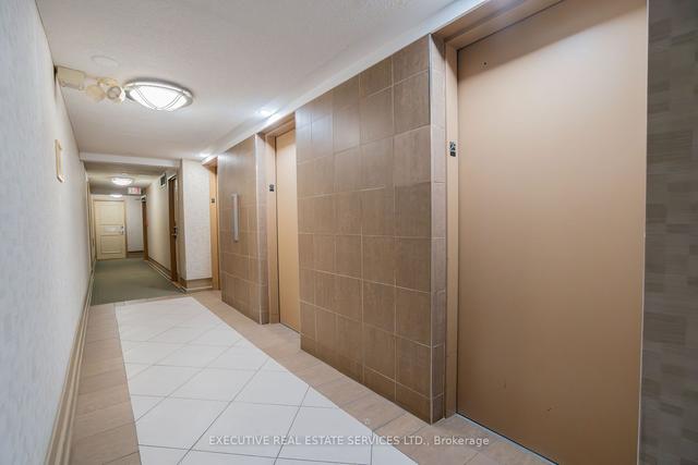 2506 - 725 Donmills Rd, Condo with 2 bedrooms, 1 bathrooms and 1 parking in Toronto ON | Image 5