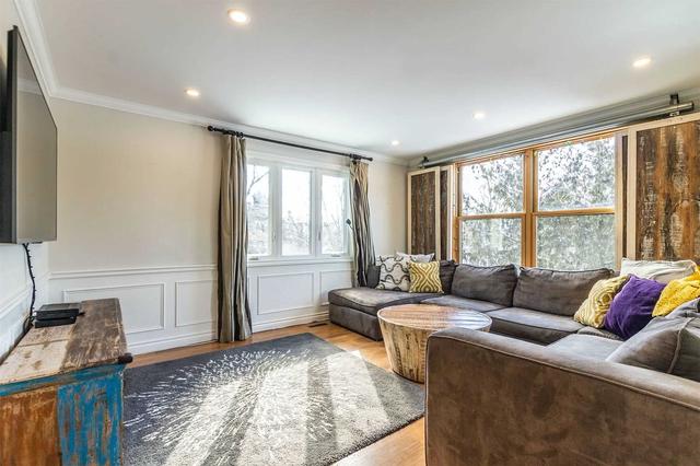 2026 Foster Crt, House detached with 2 bedrooms, 3 bathrooms and 6 parking in Burlington ON | Image 36
