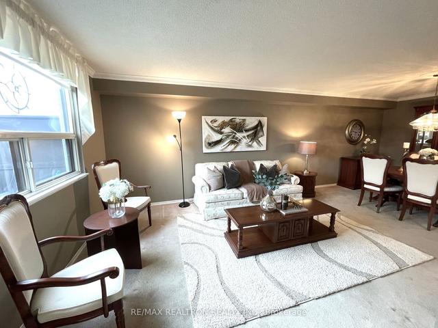 301 - 30 Harding Blvd, Condo with 2 bedrooms, 2 bathrooms and 1 parking in Richmond Hill ON | Image 25