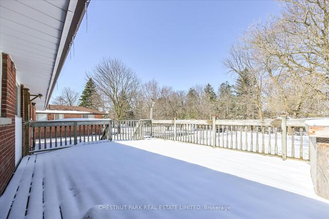 16 Poplar Dr, House detached with 3 bedrooms, 2 bathrooms and 9 parking in Richmond Hill ON | Image 24