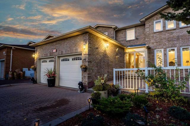 218 Barrhill Rd, House detached with 4 bedrooms, 4 bathrooms and 4 parking in Vaughan ON | Image 12