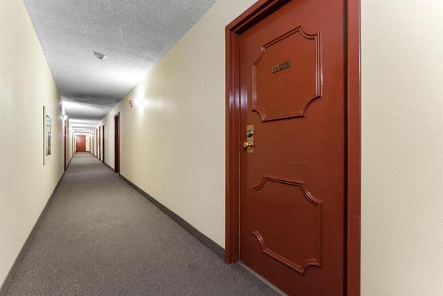 902 - 1011 12 Avenue Sw, Condo with 2 bedrooms, 1 bathrooms and 1 parking in Calgary AB | Image 33