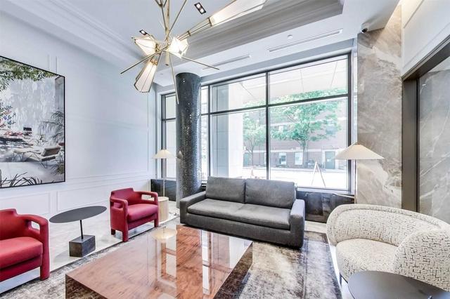 902 - 6 Jackes Ave, Condo with 2 bedrooms, 2 bathrooms and 2 parking in Toronto ON | Image 4