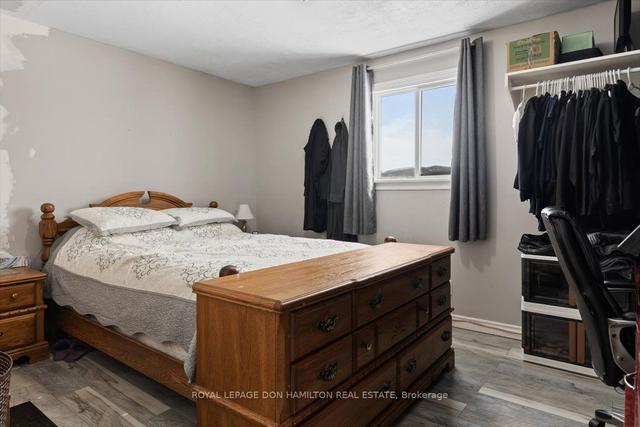 38616 Blyth Rd, House detached with 1 bedrooms, 1 bathrooms and 6 parking in North Huron ON | Image 3