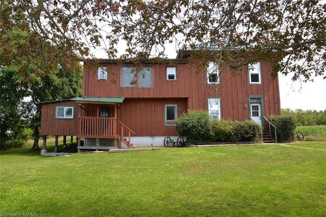 1325 Highway 15, House detached with 3 bedrooms, 1 bathrooms and 6 parking in Rideau Lakes ON | Image 3