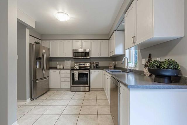 30 Harnesworth Cres, House semidetached with 3 bedrooms, 3 bathrooms and 3 parking in Hamilton ON | Image 29