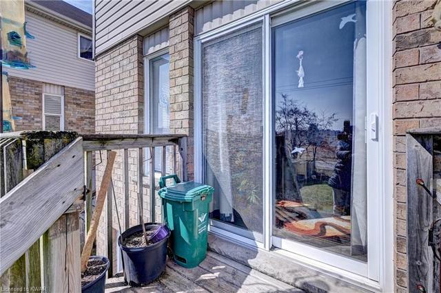 212 Red Clover Court, House attached with 3 bedrooms, 1 bathrooms and 2 parking in Kitchener ON | Image 5