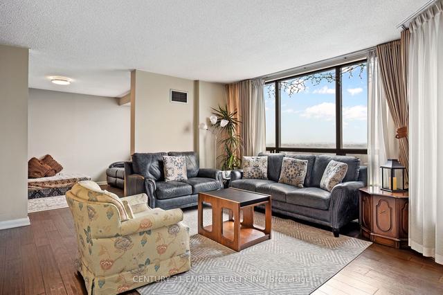 1202 - 200 Robert Speck Pkwy, Condo with 3 bedrooms, 2 bathrooms and 2 parking in Mississauga ON | Image 6