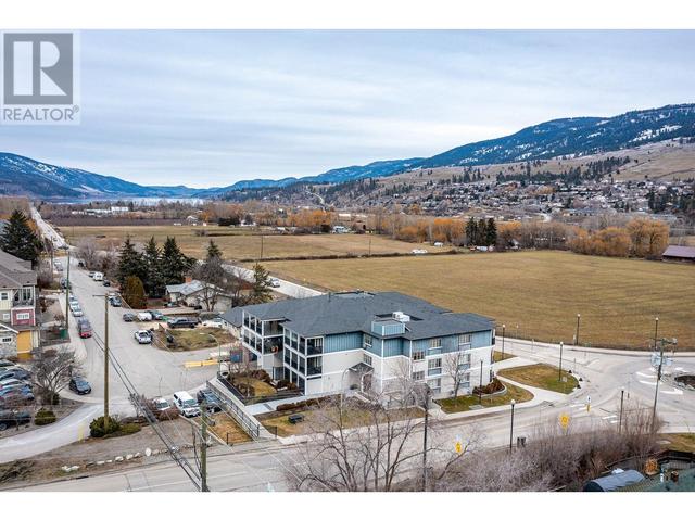 305 - 10529 Powley Court, Condo with 2 bedrooms, 2 bathrooms and 2 parking in Lake Country BC | Image 30