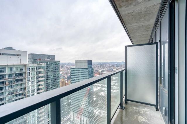 4207 - 115 Blue Jays Way, Condo with 1 bedrooms, 1 bathrooms and 0 parking in Toronto ON | Image 6