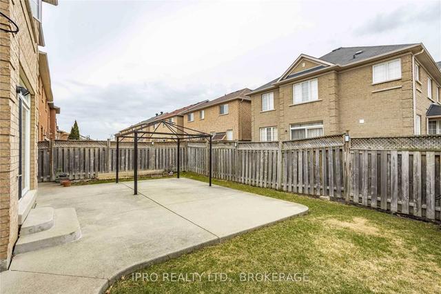 29 Via Romano Way, House detached with 4 bedrooms, 4 bathrooms and 6 parking in Brampton ON | Image 32