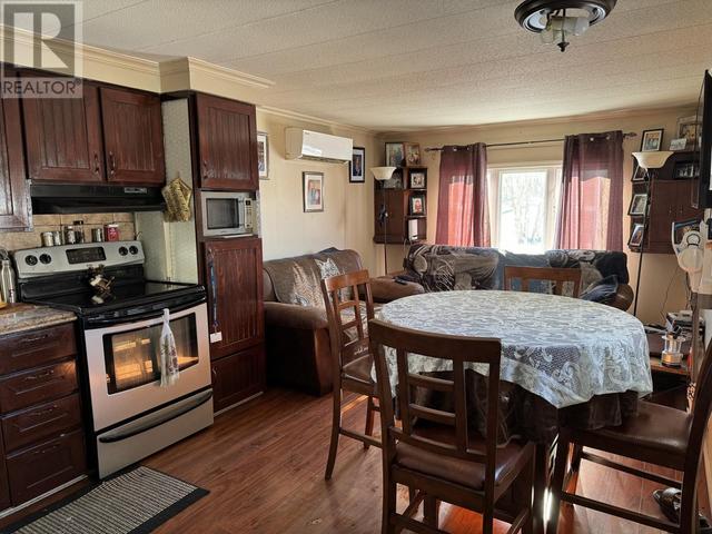 13 Gray Avenue, House detached with 2 bedrooms, 1 bathrooms and null parking in Gander NL | Image 4
