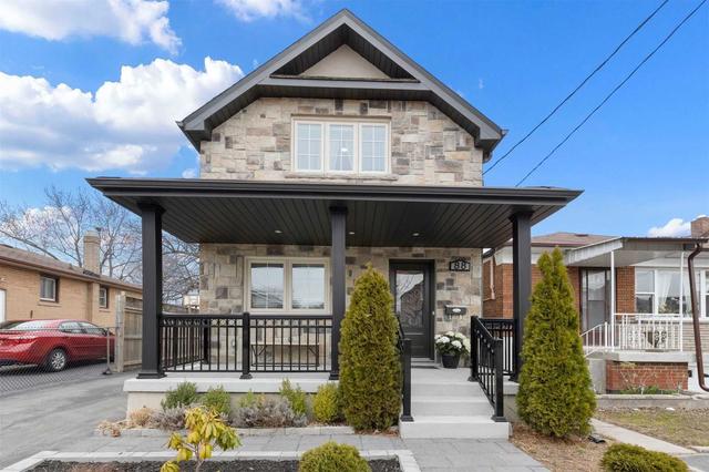 88 North Edgely Ave, House detached with 3 bedrooms, 2 bathrooms and 3 parking in Toronto ON | Image 1